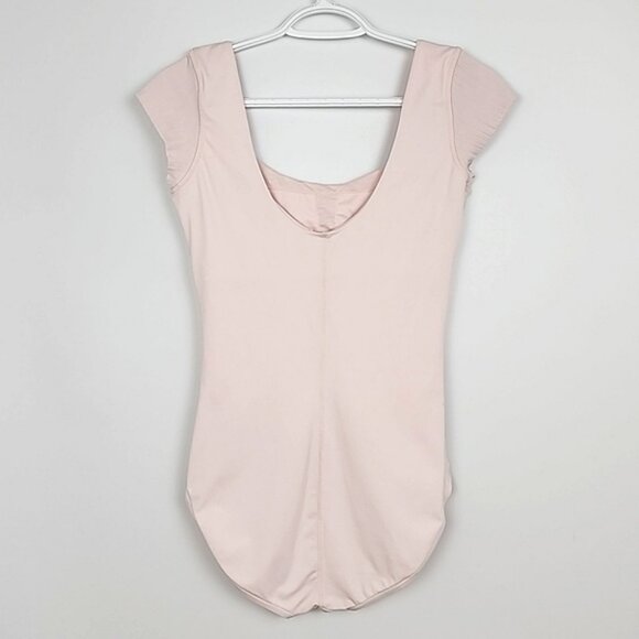 Lululemon Women's Light Pink Bodysuit Scooped Neckline Capped Sleeves Size Small - Picture 2 of 14